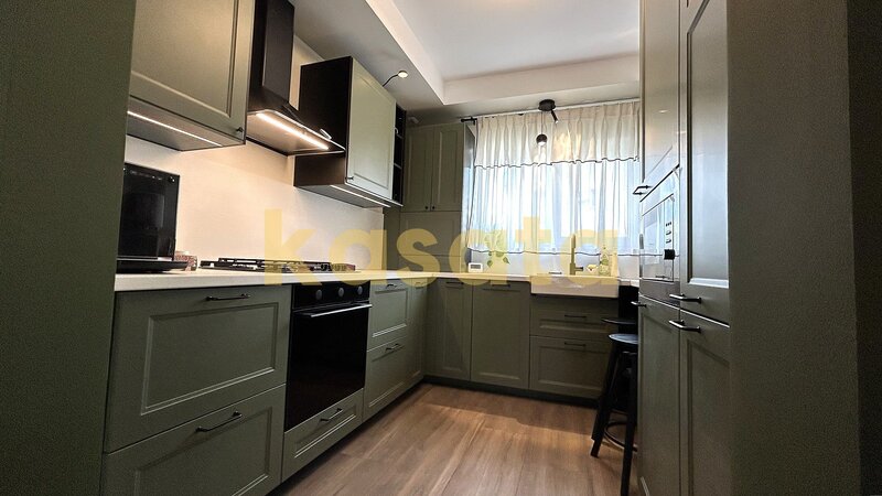 Vila Cosmopolis, complet renovata, premium, mansarda amenajata.