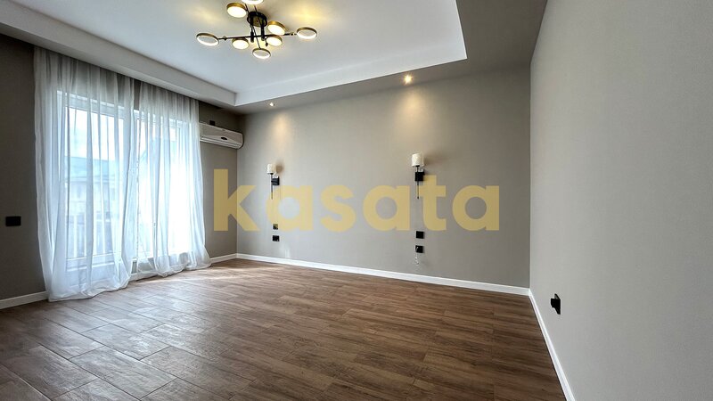 Vila Cosmopolis, complet renovata, premium, mansarda amenajata.