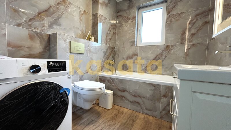 Vila Cosmopolis, complet renovata, premium, mansarda amenajata.